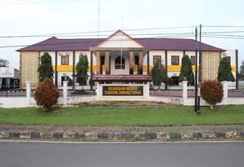 Kantor Kejari Tanjab Timur. Foto: Ist