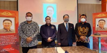 Teguh Santosa Dan Perwakilan Korea Utara. Foto: Ist