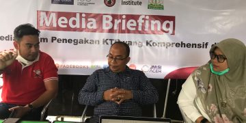 Media briefing dalam penegakan KTR di Banda Aceh. Foto: Ist