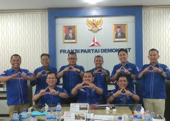 Ketua DPD Partai Demokrat Jambi dan Pengurusnya. Foto: Ist