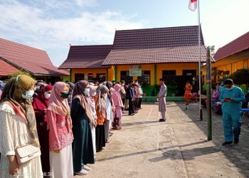Sekda Batanghari Saat Seleksi Guru Ngaji. Foto: Ist