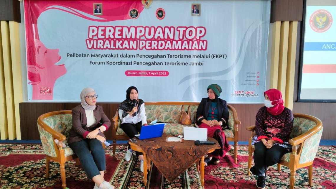 Talk Show Yang Berlangsung Dengan Nara Sumber dari Nasional dan Jambi. Foto: Ist