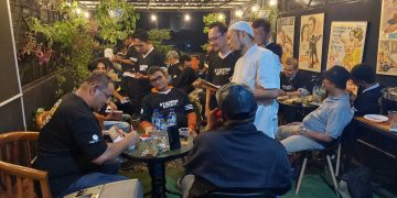 Ketum JMSI Teguh Santosa, Berkumpul Dengan Kalangan Aktivis Jakarta. Foto: Ist
