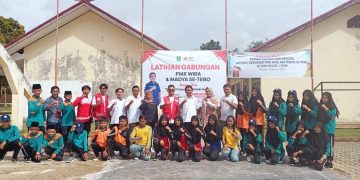 Poto bersama peserta pelatihan bersama PMR yang digelar di SMKN 1 Tebo. Foto: IST