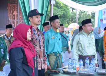 Sekda Azan Hadiri Panen Rara Karya Sekolah
