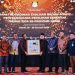 Ketua KPU RI bersama seluruh komisioner KPU Provinsi Jambi. FOTO: IST