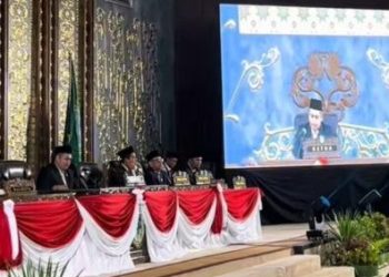 Ketua Faried meminta agar Pemkot Komitmen denga program kerja. FOTO: IST