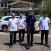 Ketua DPRD Provinsi Jambi saat meninjau persiaoan tes CAT SMA Titian teras. FOTO: IST