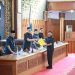 Juru Bicara Fraksi Golkar Saat Menyerahkan Pandangan Fraksi kepada Ketua DPRD Provinsi Jambi. FOTO: IST