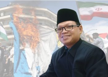 Rusli AR. Penulis