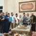 Ivan Wirata saat mendampingi warga Sengeti bertemu Bupati Muaro Jambi. FOTO: OYI