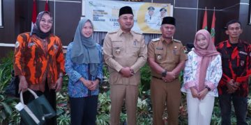 Oplus_16777216
