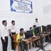 Ka Binadik dan Tim Lapas Narkotika Sabak Saat Mengawasi Warga Binaan Ikuti Paket C. FOTO: DOK LAPAS