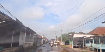 Jalan Rusak di Sekoja Diduga Akibat Proyek RS Adhyaksa. FOTO: IST