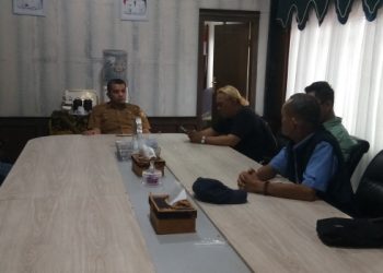 Kadis PU Tanjab Timur Cara Mempercepat Pembangunan. FOTO: CPM