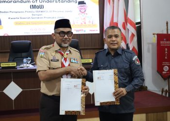 Lewat MoU dengan Kwarda Pramuka, Bawaslu Jambi Bentuk Saka Adhyasta Pemilu. FOTO: IST