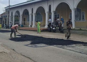 Perbaikan Jalan Penyengat Rendah yang merupakan serapan aspirasi Kemas Faried Alfarelly. FOTO: IST