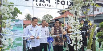 Kanwil Ditjenpas Jambi, Hidayat Saat Meresmikan Warung Sentra Pangan Lapas Muara Bulian. FOTO: OYI