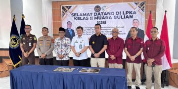 Kanwil Ditjenpas, Hidayat dan Wabup Batang Hari Saat Peresmian LPA di LPKA Bulian. FOTO: IST