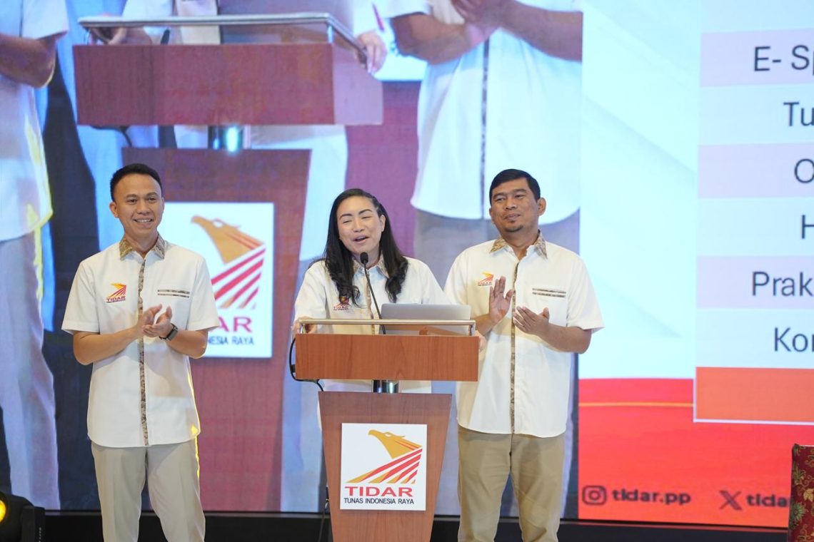 Sekjen TIDAR Rocky Candra Tolak Ketua Projo Gabung Gerindra. FOTO: IST