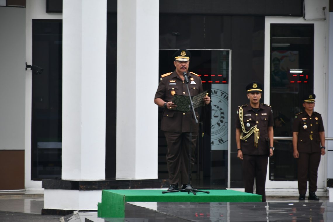 Kajati Jambi Pimpin Upacara Hari Pahlawan. FOTO: OYI