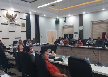 Rapat Badan Anggaran DPRD Provinsi Jambi. FOTO: UCUP