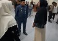 Gubernur Al Haris saat menemui perwakilan PPPK yang tidak masuk database alias gagal CPNS. FOTO: IST