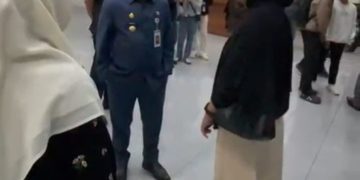 Gubernur Al Haris saat menemui perwakilan PPPK yang tidak masuk database alias gagal CPNS. FOTO: IST