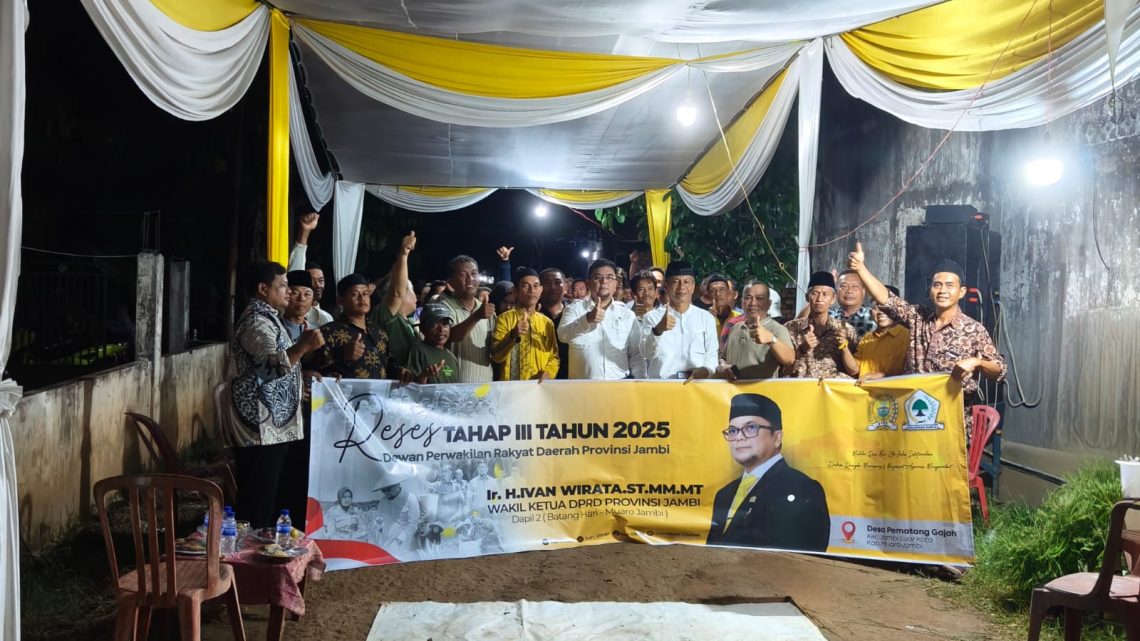 Ivan Wirata Saat Reses di Perumahan Namura Indah Desa Pematang Gajah. FOTO: OYI