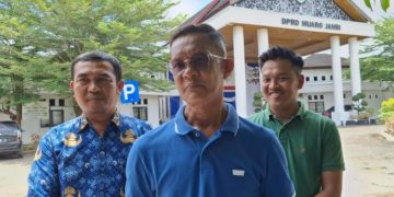Panitia DPRD Muaro-Jambi-Siapkan-Ribuan-Undangan