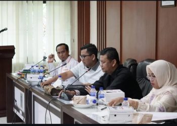 Komisi IV DPRD Kota Jambi RDP dengan mitra kerja. FOTO: IST