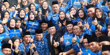 Waka I DPRD  Provinsi Jambi, Ivan Wirata. FOTO: IST