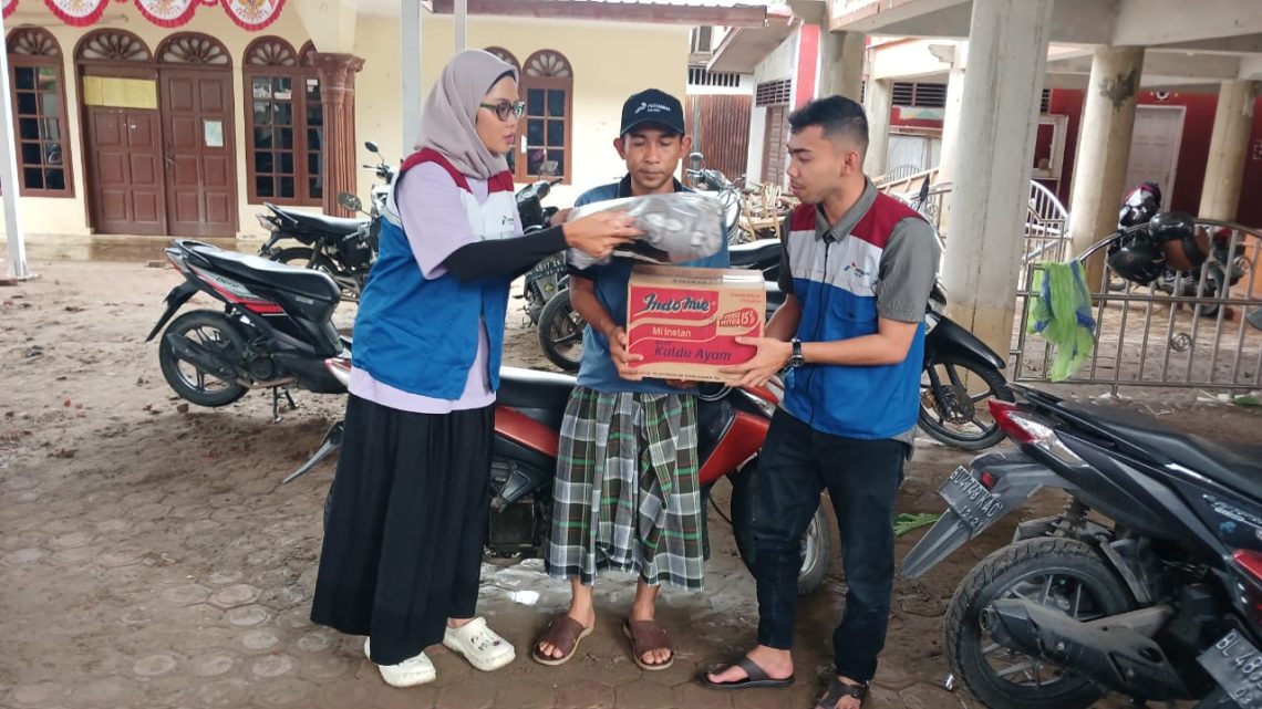 PHR Zona 1 bergerak cepat medistribusikan bantuan di posko siaga banjir dan titik-titik pengungsian di Lhokseumawe, Aceh dan Langkat, Sumatera Utara. FOTO: DOC