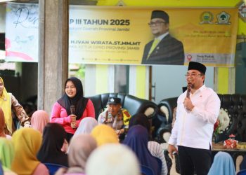 Ivan Wirata Reses di Desa Pudak Kecamatan Kumpeh Ulu. FOTO: OYI