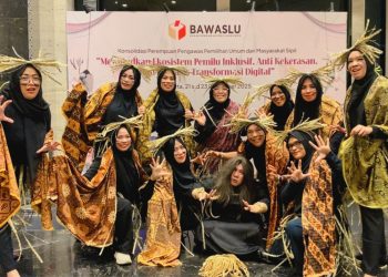 Srikandi Bawaslu Jambi Saat Tampil di Konsonas Bawaslu RI. FOTO: IST
