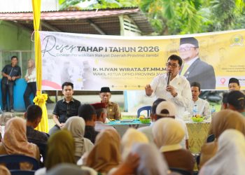 Ivan Wirata Saat Reses di Desa Muara Jambi. FOTO: UCUP