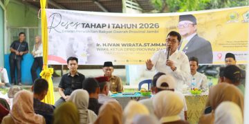 Ivan Wirata Saat Reses di Desa Muara Jambi. FOTO: UCUP
