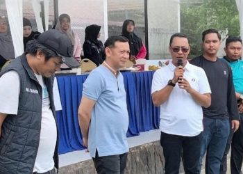 M Askari Utomo dan Muslimin Tanja, M Samin Saat Menyampaikan Kata sambutan. FOTO: IST