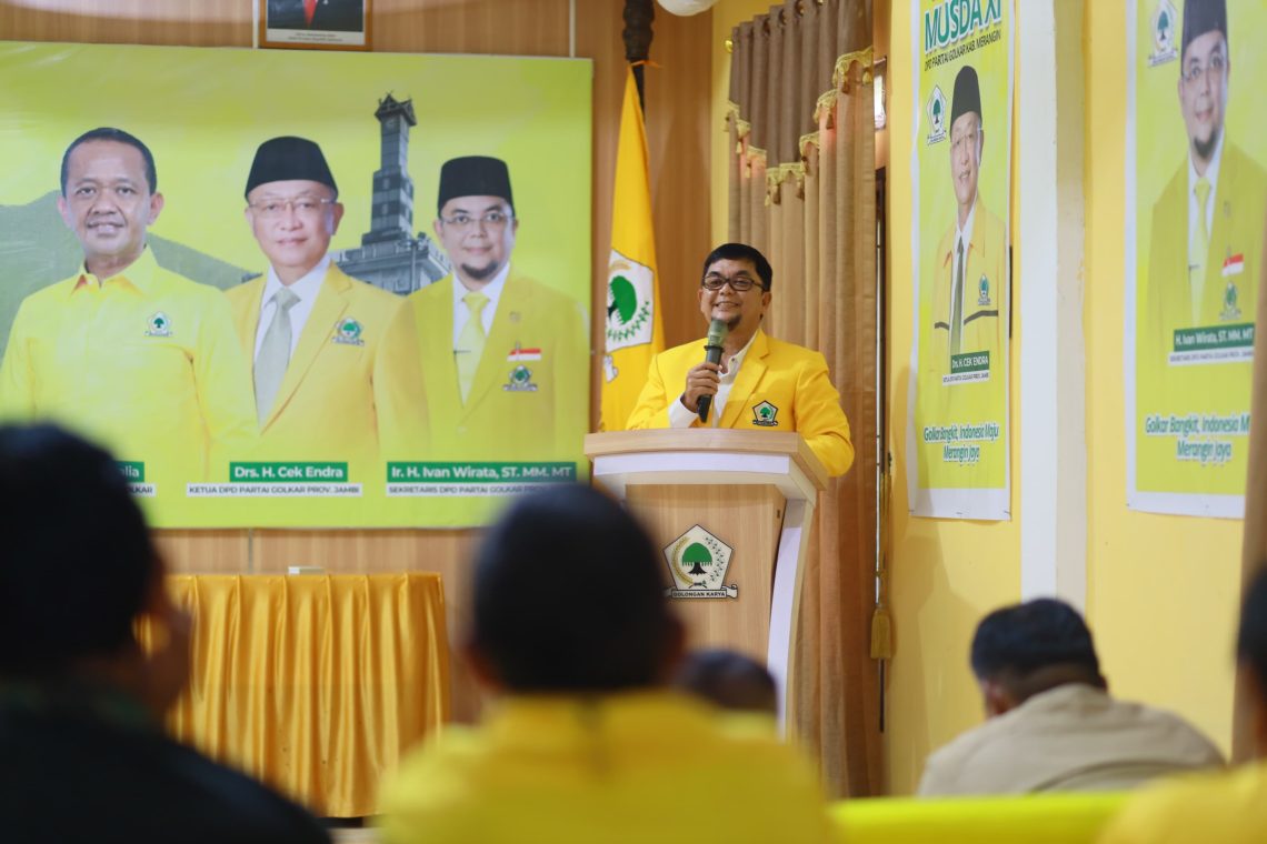 Sekretaris DPD I Partai Golkar Provinsi Jambi Saat Membuka Musda Merangin. FOTO: UCUP