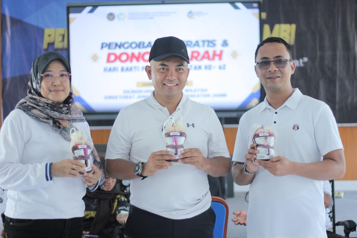 Kalapas Askari dan Istri usai Donor darah. FOTO: IST