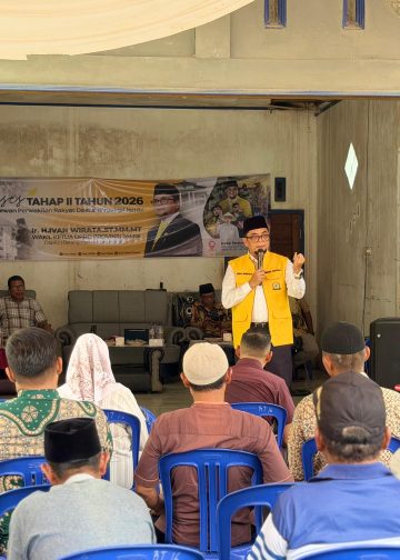 Ivan Wirata Saat Reses di Tanjung Harapan Sungai Bahar. FOTO: UCUP