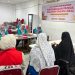 Anggota kelompok KUALITAS saat mengikuti pelatihan pengemasan produk singkong. FOTO: IST