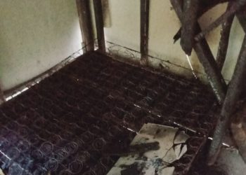 Puing2 sisa kebakaran di pos. FOTO: IST