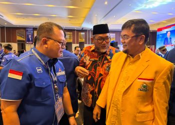 Sekretaris DPD Golkar Provinsi Jambi Ivan Wirata hadir pada Musda ke V Partai Demokrat Jambi. FOTO: UCUP