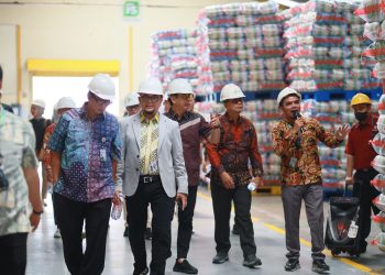 Kunjungan kerja komisi II DPRD Provinsi Jambi ke food station selaku BUMD di Jakarta. FOTO: UCUP