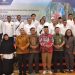 Berfhoto bersama usai acara. FOTO: IST