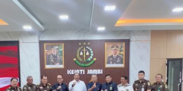 Kajati Jambi dan Ketua Pengadilan Tinggi Jambi Berkomitmen Perkuat Sinergitas Penegakan Hukum. FOTO: IST