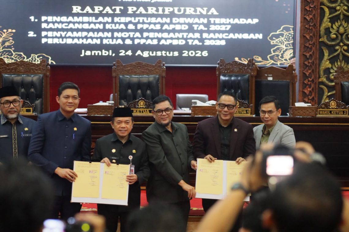 Sidang paripurna DPRD Provinsi Jambi terkait pengesahan APBD 2027. FOTO: IST