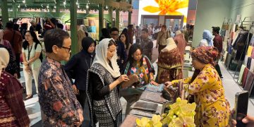 Wakil Menteri Perdagangan RI   Kunjungi Booth Jambi . FOTO : IST