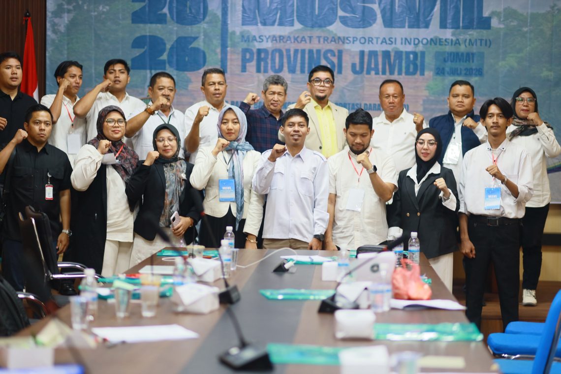 Penulisan SK Pengurus MTI Jambi Terbit, Ivan Wirata Tegaskan: Bukan Saatnya Seremoni, Sekarang Waktunya Bekerja. FOTO: UCUP